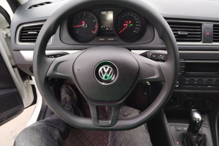 Used Volkswagen Lavida 2018 Classic 1.5L Automatic Fashion Edition China VI Standard
