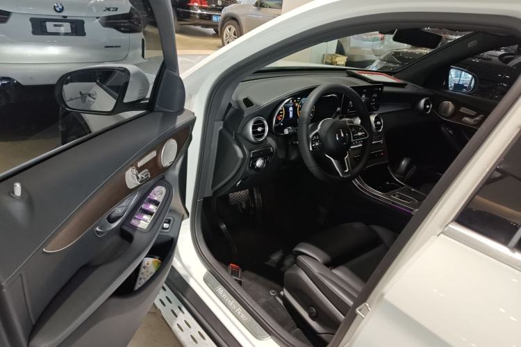 Used Mercedes-Benz GLC 2022 Refreshed GLC 300 L 4MATIC Dynamic Edition Prestige Version