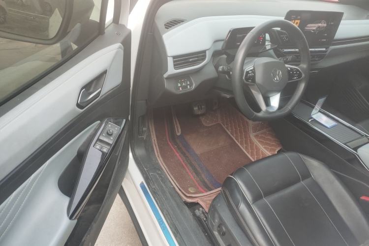 Used Volkswagen ID.4 X 2024 Pure & Smart Edition
