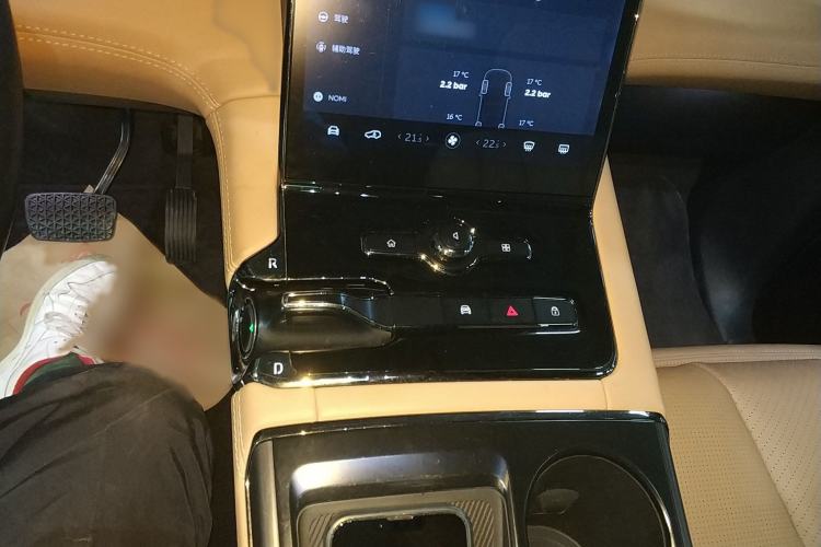 Used Nio ES8 2020 415 km Signature Edition 6-Seater Version
