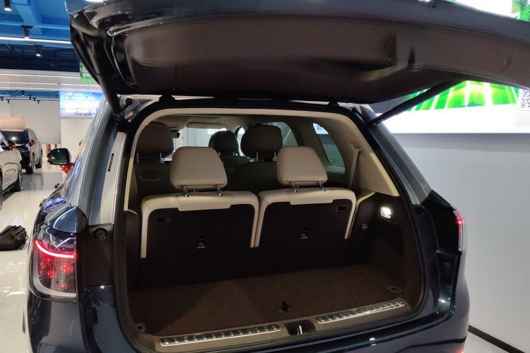 Used Hima AITO M9 2024 All-Electric Max Version 100 kWh 6-Seater