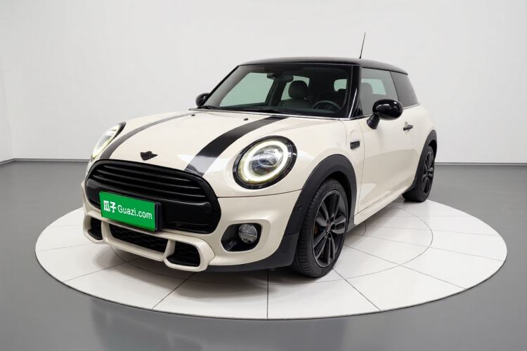 Used MINI MINI 2018 1.5T COOPER Racing Driver