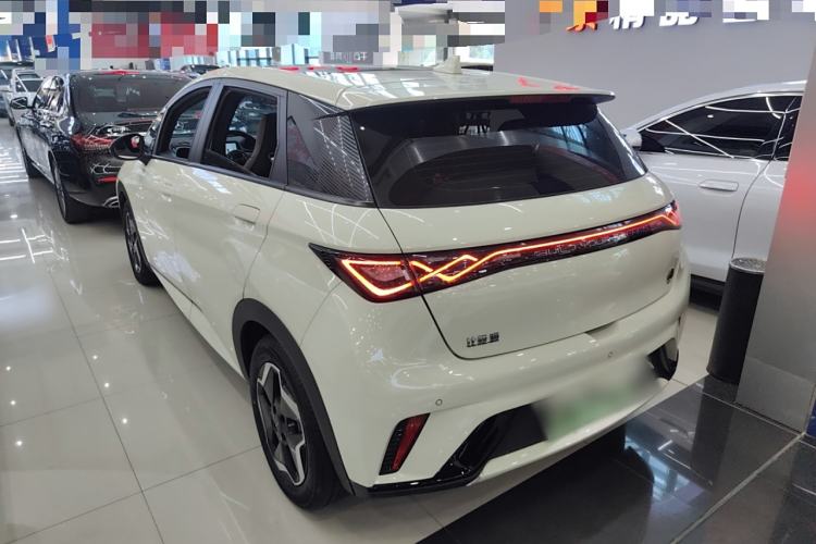 Used BYD Dolphin 2021 405 km Fashion Edition
