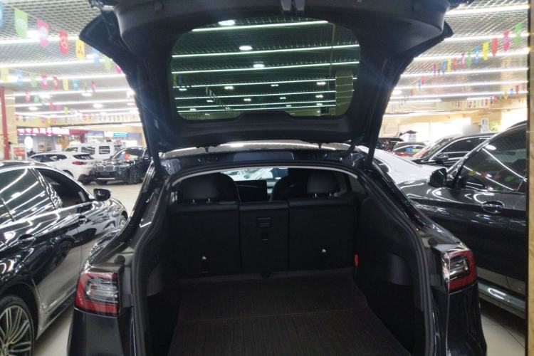 Used Tesla Model Y 2024 Rear-Wheel-Drive Version
