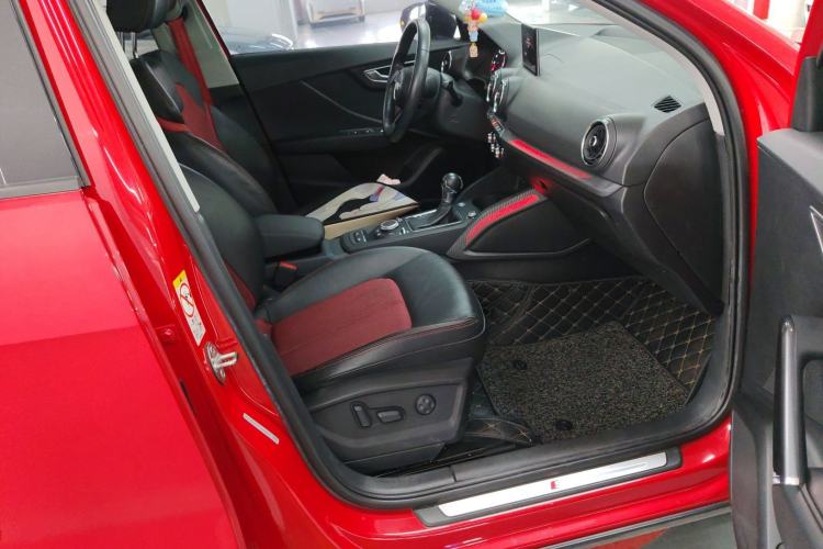 Used Audi Q2L 2020 35 TFSI Fashion Dynamic Model
