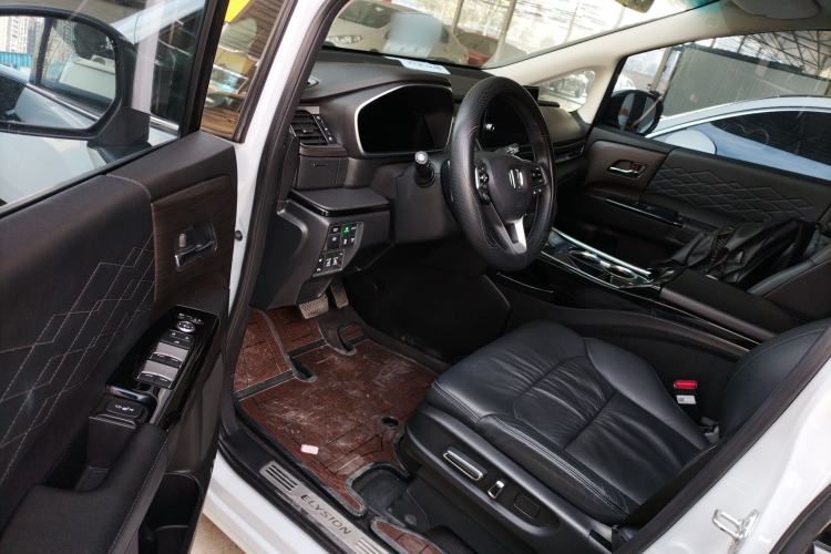 Used Honda Elysion 2024 2.0L eHEV Luxury Edition