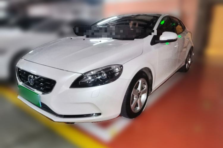 Used Volvo V40 2016 T3 Zhiyi Edition