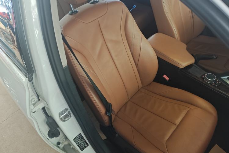 Used BMW 3 Series 2015 320Li Luxury Design Package Premium Edition