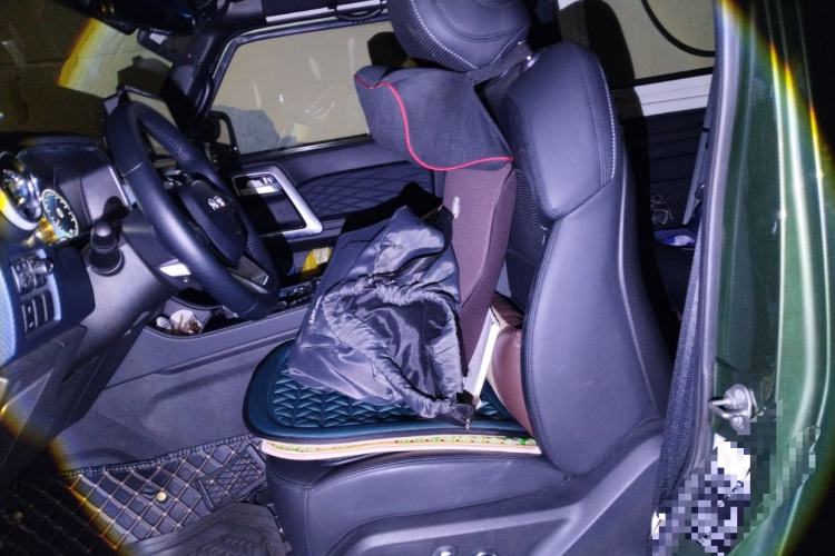 Used  BJ40 2020 2.0T Automatic Four-Wheel Drive Tribute Edition 2020 Xieke Version