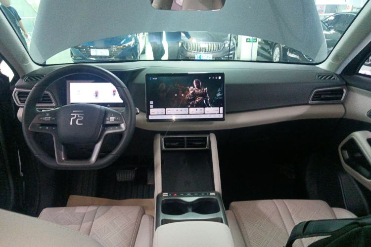 Used BYD Yuan UP 2025 Intelligent Driving Version 401 KM Dynamic Edition
