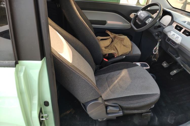 Used Chery QQ Ice Cream 2022 170km Sundae Phosphate Lithium-Ion
