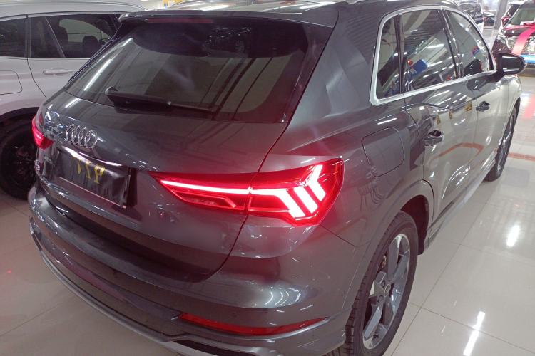 Used Audi Q3 2022 35 TFSI Fashion Dynamic Model