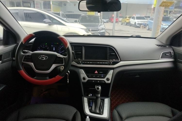 Used Hyundai Elantra 2016 1.6L Automatic ZhiXuan – Elite Version
