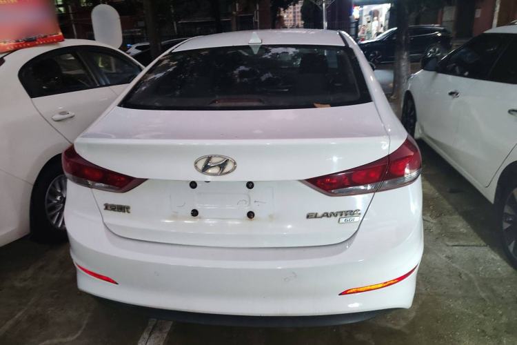 Used Hyundai Elantra 2016 1.6L Automatic ZhiXuan – Elite Version
