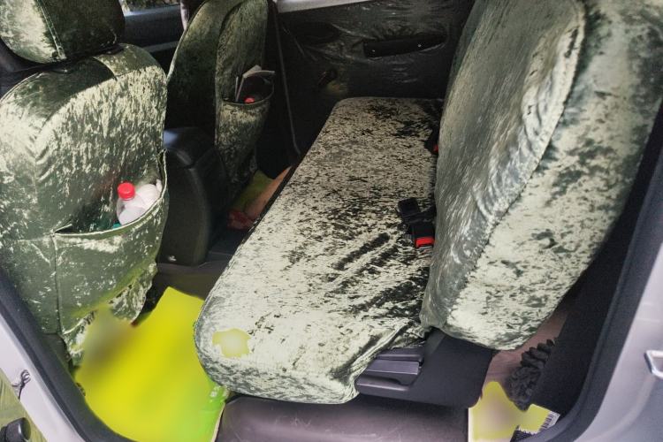 Used Wuling Hongguang 2019 1.5L S Basic Version China VI Standard LAR
