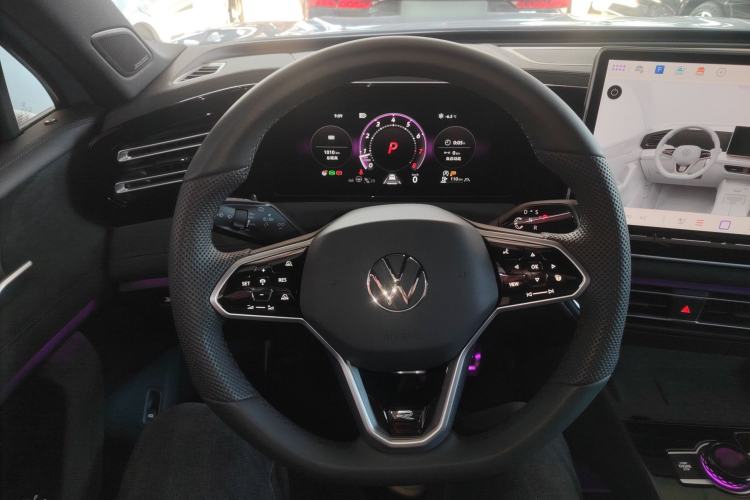 Used Volkswagen Tiguan L 2024 PRO 380TSI Four-Wheel Drive R-Line Prestige Edition