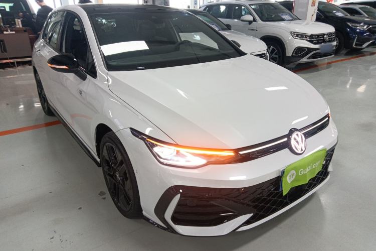 Used Volkswagen Golf 2025 300TSI R-Line