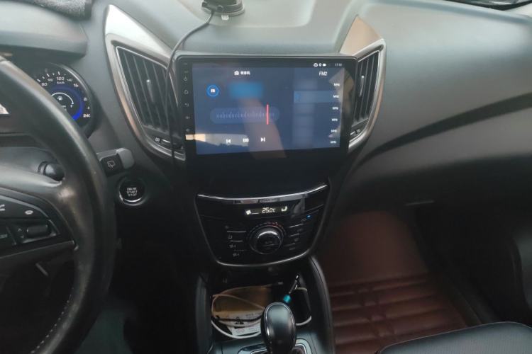 Used Changan CS75 2014 1.8T Automatic Elite Model China IV Standard
