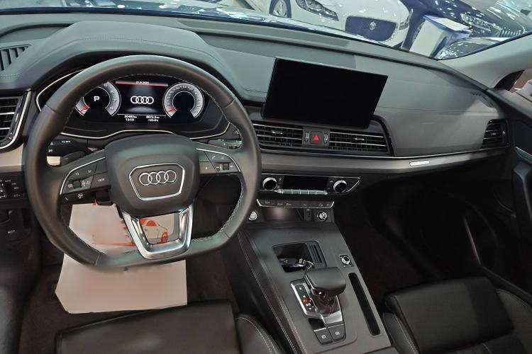 Used Audi Q5L 2024 40 TFSI Fashion Dynamic Model