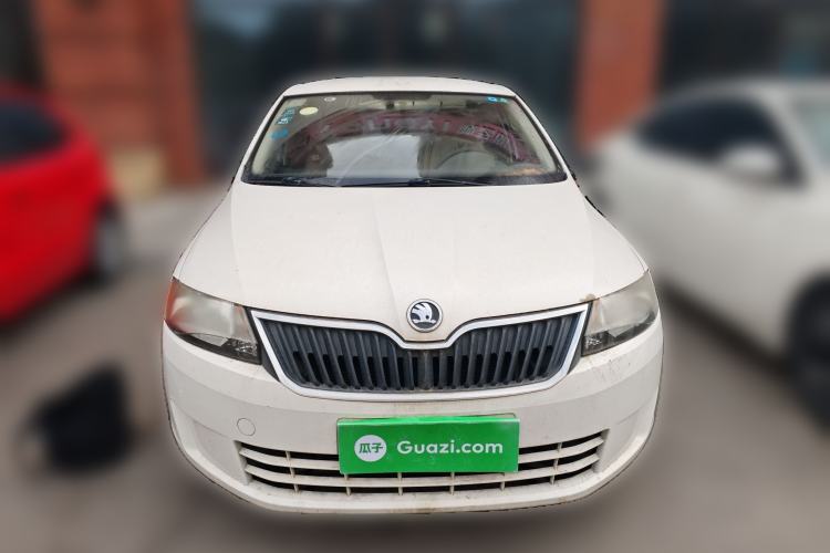 Used Skoda Rapid 2013 1.4L Manual Enjoyment Model