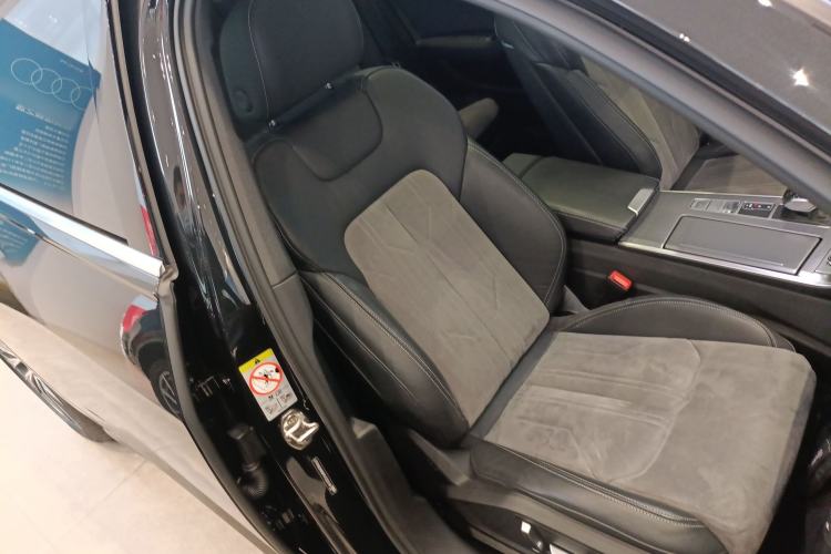 Used Audi A6L 2024 45 TFSI Prestige Dynamic Edition
