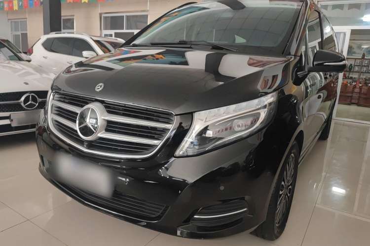 Used Mercedes-Benz V-Class 2017 V 260 L Prestige Extended Edition
