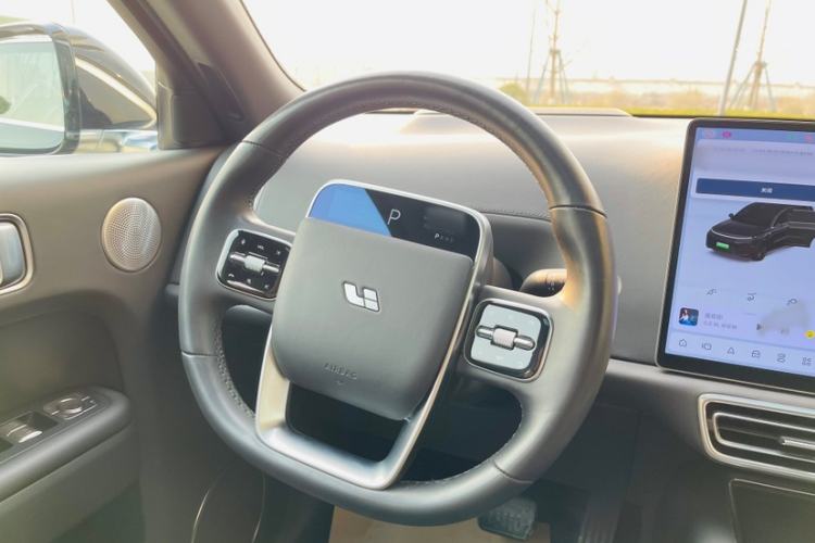 Used Li Auto L9 2022 Max model
