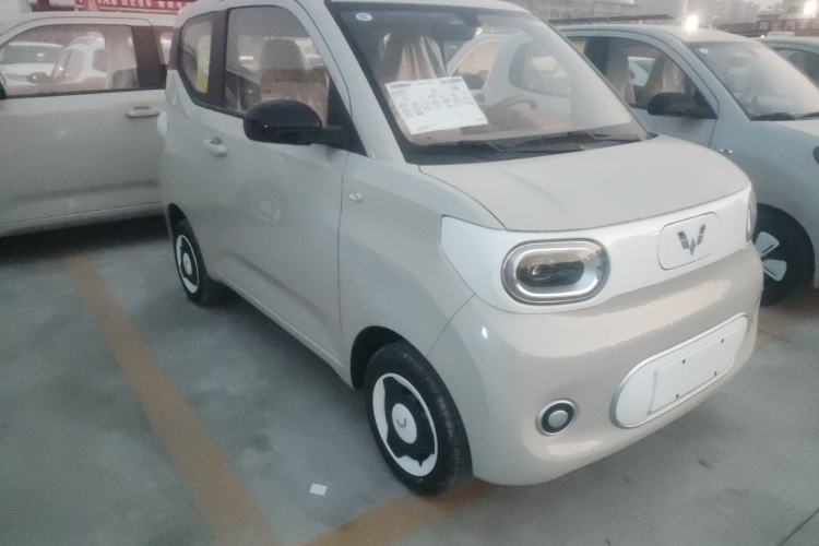 Used Wuling Hongguang MINIEV 2024 3rd Generation 215km Youth Edition
