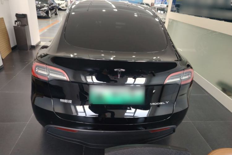 Used Tesla Model Y 2021 Standard Range Rear-Wheel Drive Version