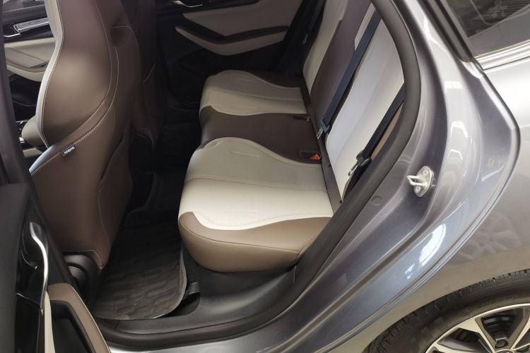 Used BYD Qin PLUS 2024 HONOR Edition DM-i 55KM Leading Model
