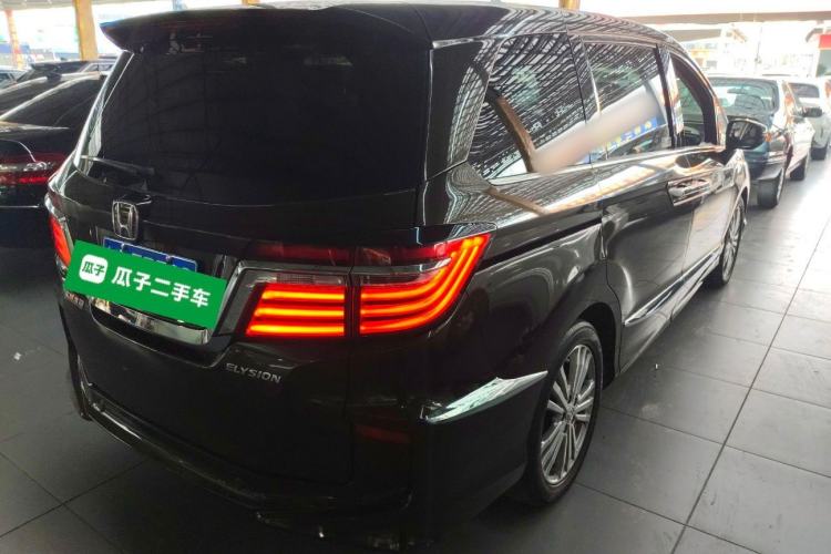 Used Honda Elysion 2016 2.4L Luxury Edition