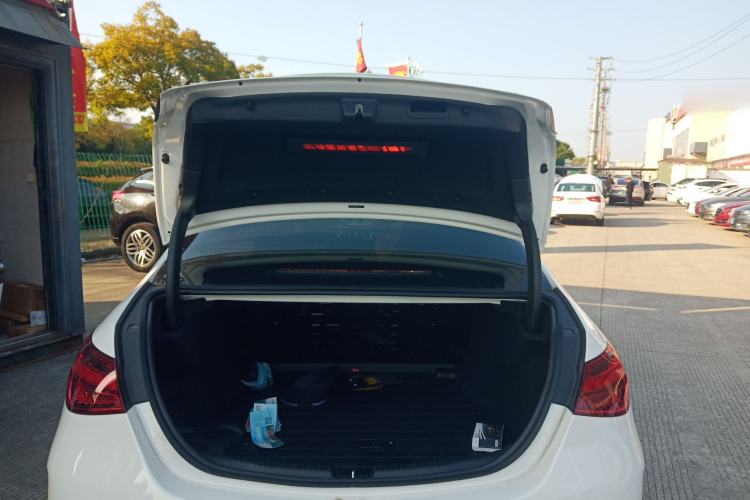 Used Mercedes-Benz C-Class 2024 Second Facelift C 260 L Sport Edition
