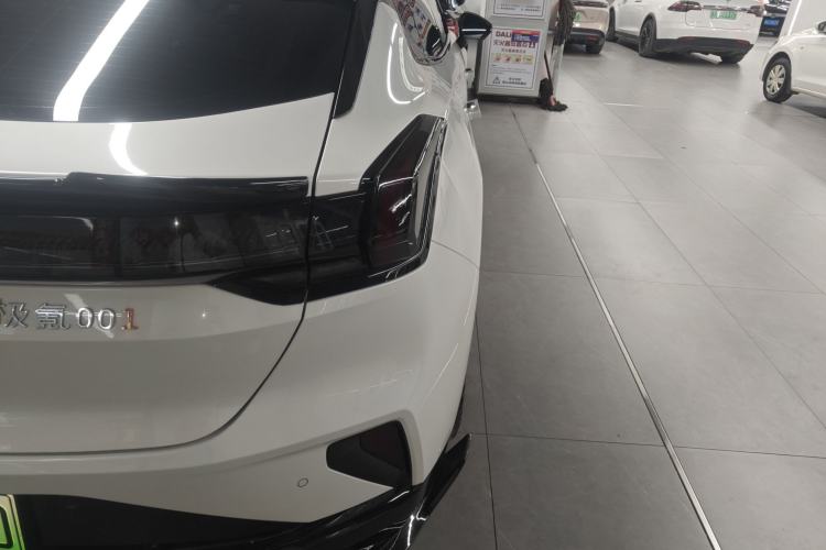 Used Zeekr 001 2024 WE Edition 95 kWh All-Wheel Drive
