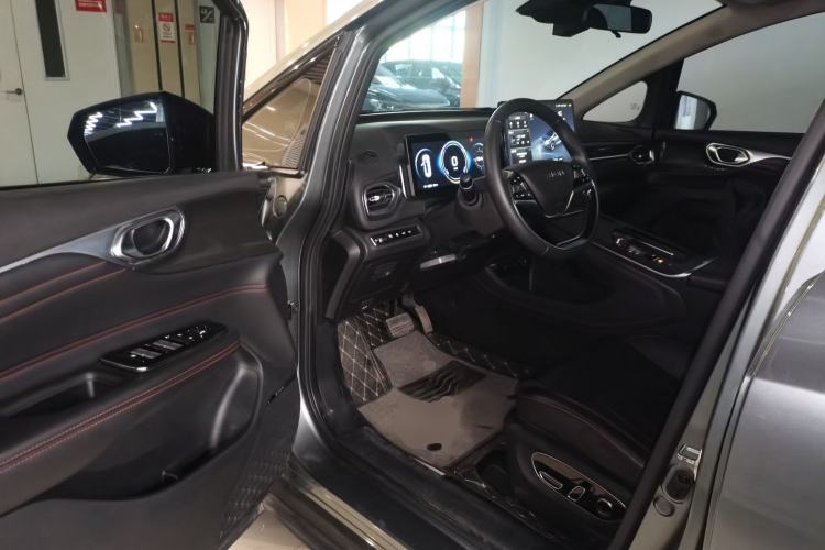 Used AION V 2022 Plus 80 Executive Edition Ternary Lithium
