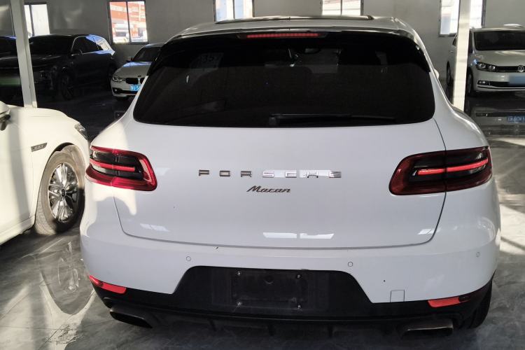 Used Porsche Macan 2017 Macan 2.0T