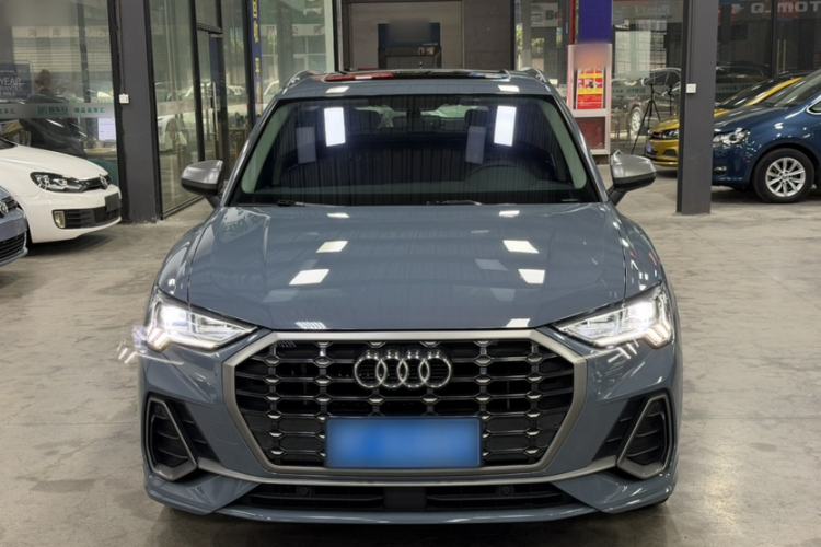 Used Audi Q3 2022 40 TFSI RS Package Performance Model
