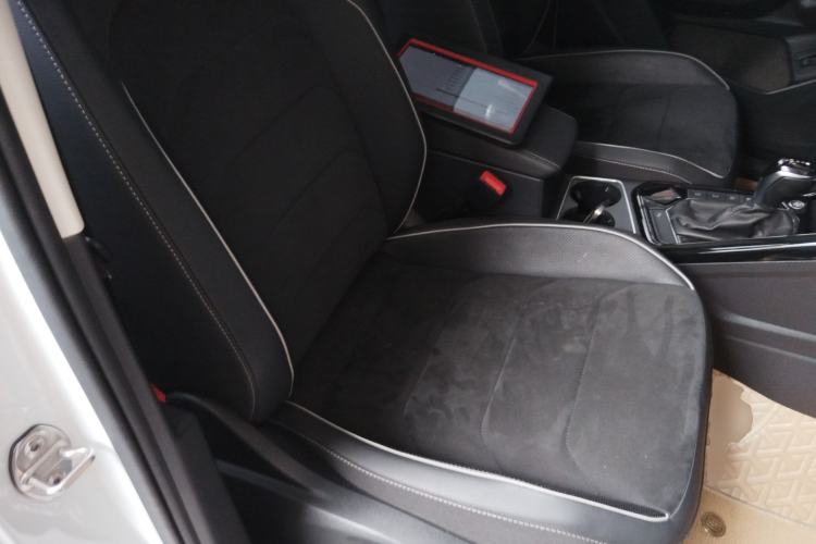 Used Volkswagen Tayron 2020 330TSI Two-Wheel Drive Luxury Connected Pro Edition
