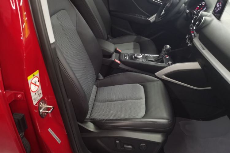 Used Audi Q2L 2018 35 TFSI Fashion Elegant Version China V
