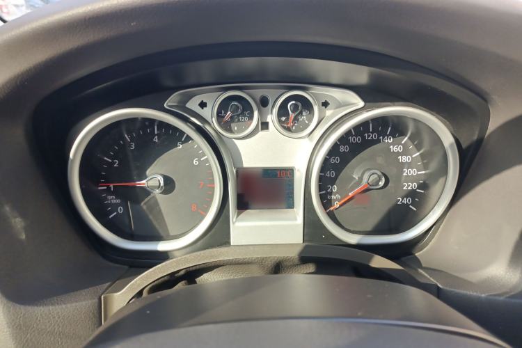 Used Ford Focus 2013 Hatchback Classic 1.8L Manual Fashion Edition
