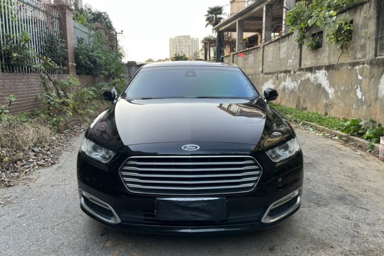 Used Ford Taurus 2017 EcoBoost 245 Fashion Edition