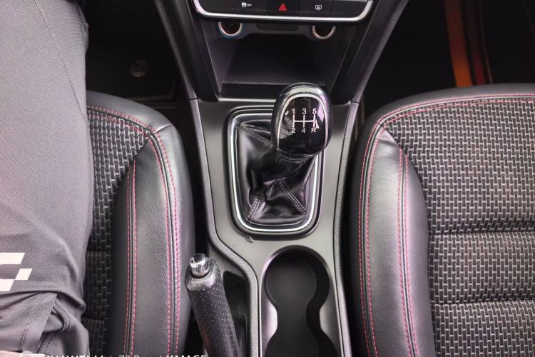 Used Chery Tiggo 3 2016 1.6L Manual ZhiShang Edition
