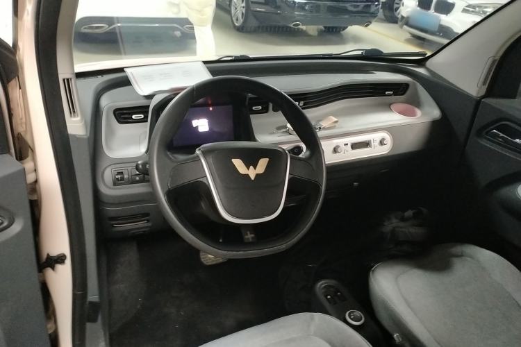 Used Wuling Hongguang MINIEV 2021 Macaron Fashion Edition Lithium-Ion Battery
