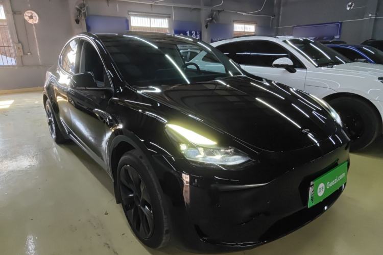 Used Tesla Model Y 2023 Rear-Wheel-Drive Version