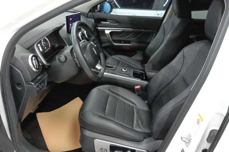 Used Wey VV5 2017 2.0T Flagship Edition
