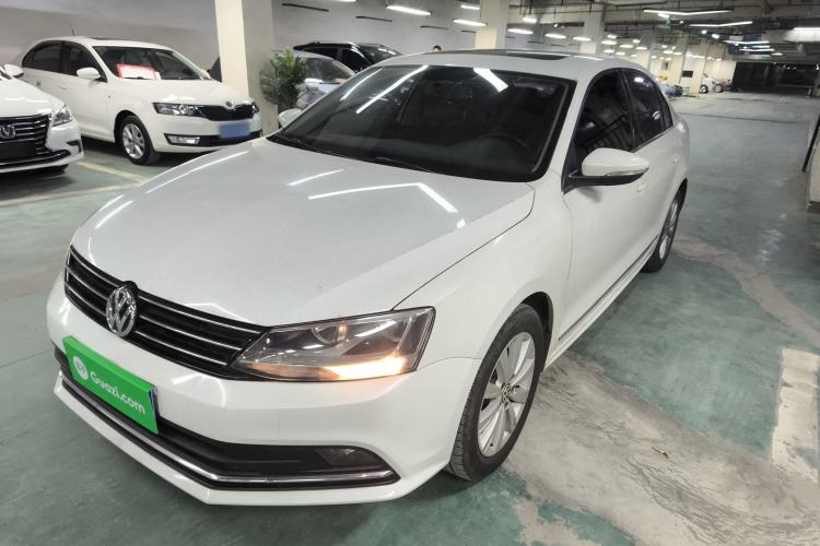 Used Volkswagen Sagitar 2016 230TSI 25th Anniversary Edition
