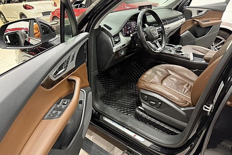 Used Audi Q7 2016 45 TFSI Technology Edition
