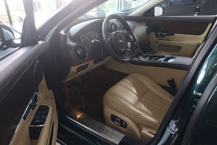 Used Jaguar XJ 2016 XJL 3.0 SC Two-Wheel-Drive Elegant Business Edition
