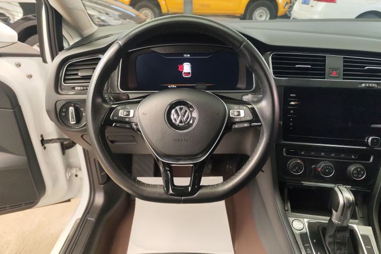 Used Volkswagen Golf 2020 Zhiai Edition 280TSI DSG Luxury Model