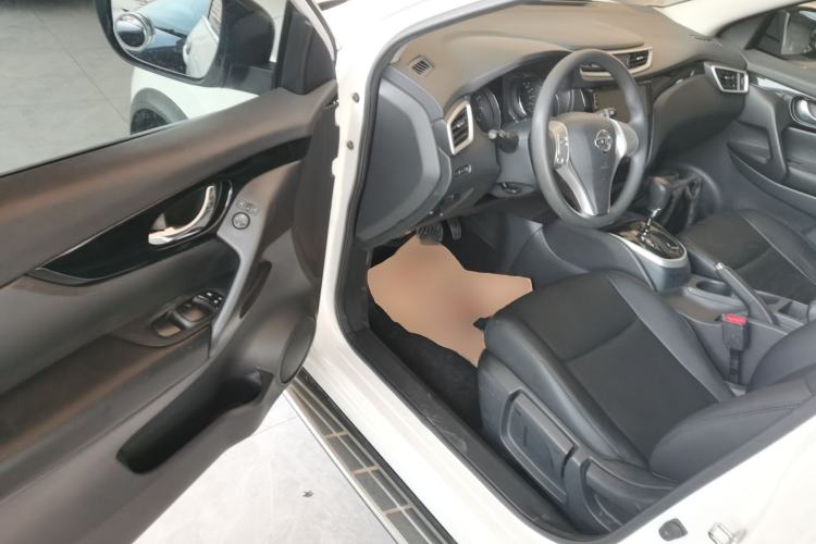 Used Nissan Qashqai 2016 2.0L CVT Elite Edition