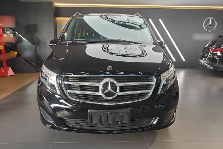 Used Mercedes-Benz V-Class 2018 V 260 Avantgarde Edition China VI
